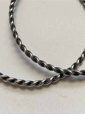 VINTAGE SOLID TWISTED ROPE DESIGN BANGLE BRACELETS